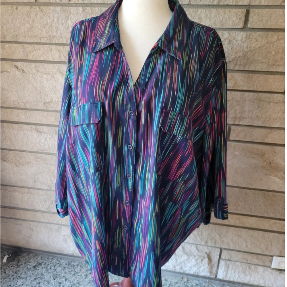 Maggie Barnes for Catherines 5X Multicolor Print Long‎ Sleeve Button Down Shirt